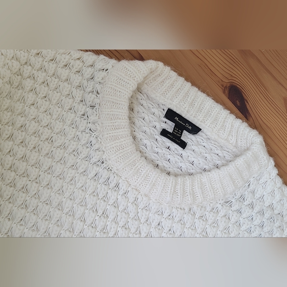 Cozy Cream/White Sweater - Picture 2 of 6